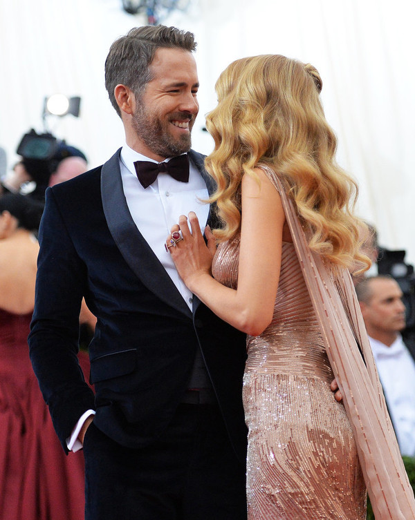 Why Ryan Reynolds and Blake Lively Are the Cutest Couple 13