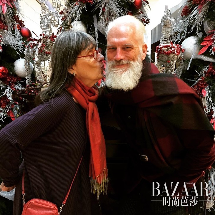 fashion-santa-paul-mason-yorkdale-mall-7