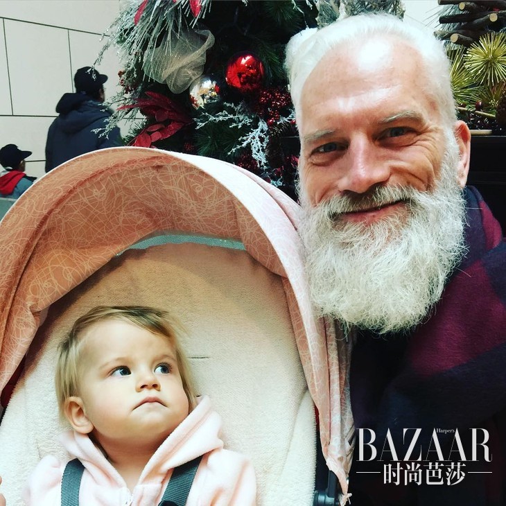 fashion-santa-paul-mason-yorkdale-mall-50