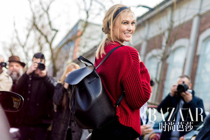 karlie-kloss-backpack-GettyImages-468637446-river-main