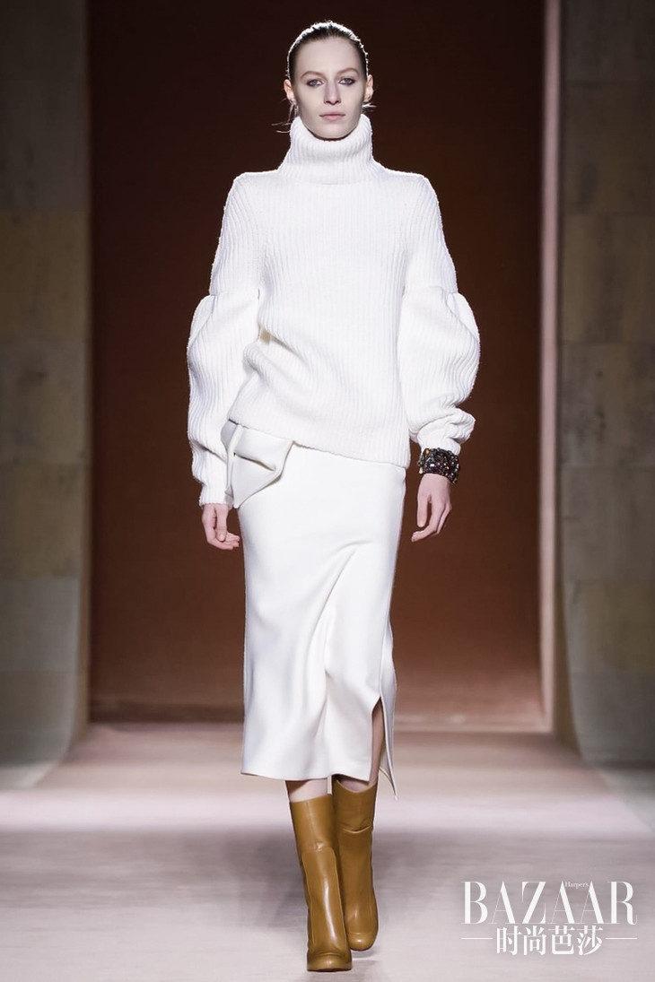 Victoria-Beckham-RTW-FW15-NY-5052-1423995782-bigthumb