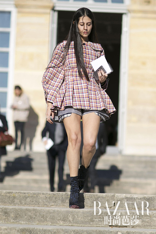 plaid-proves-popular-outside-the-paris-couture-shows-04