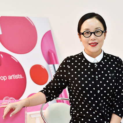 CLINIQUE倩碧携手全球签约彩妆师Jung Saem Mool 发布Pop Artistry全新彩妆趋势及新品