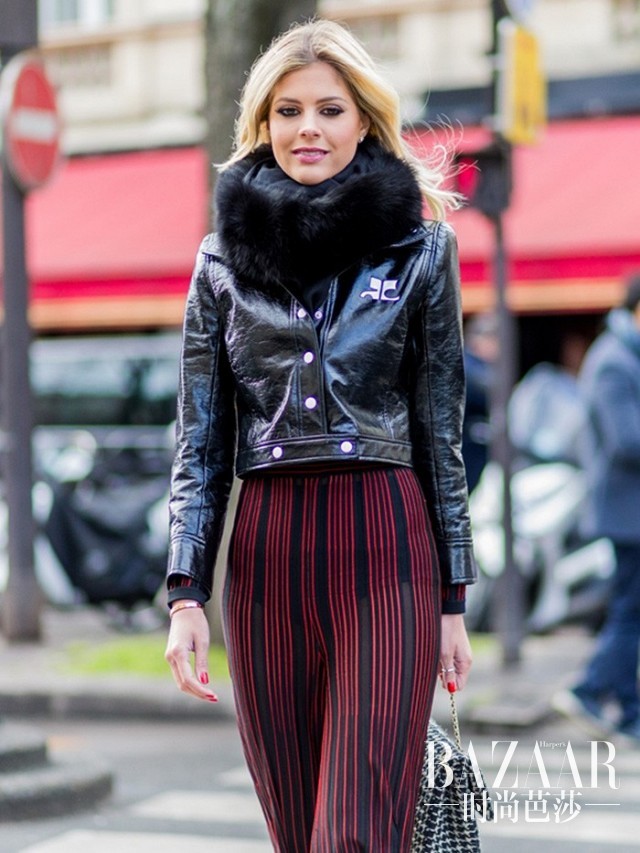 the-latest-street-style-photos-from-paris-fashion-week-1688797-1457450407.640x0c