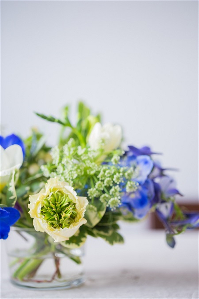 freeform-floral-centerpiece-how-to8