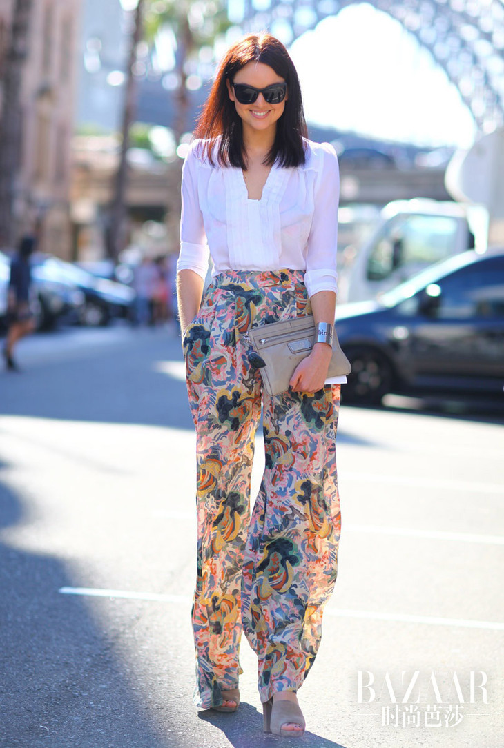 2015-Floral-Pants-For-Women-Street-Style-Trends-9
