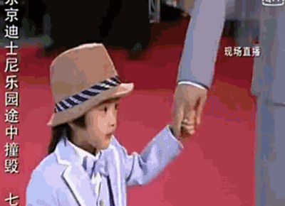 吴镇宇把费曼喂胖了!爱到深处自然黑,这对互坑父子的打开方式有点萌!