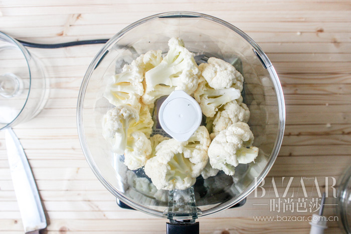 adaymag-how-to-make-cauliflower-rice-11