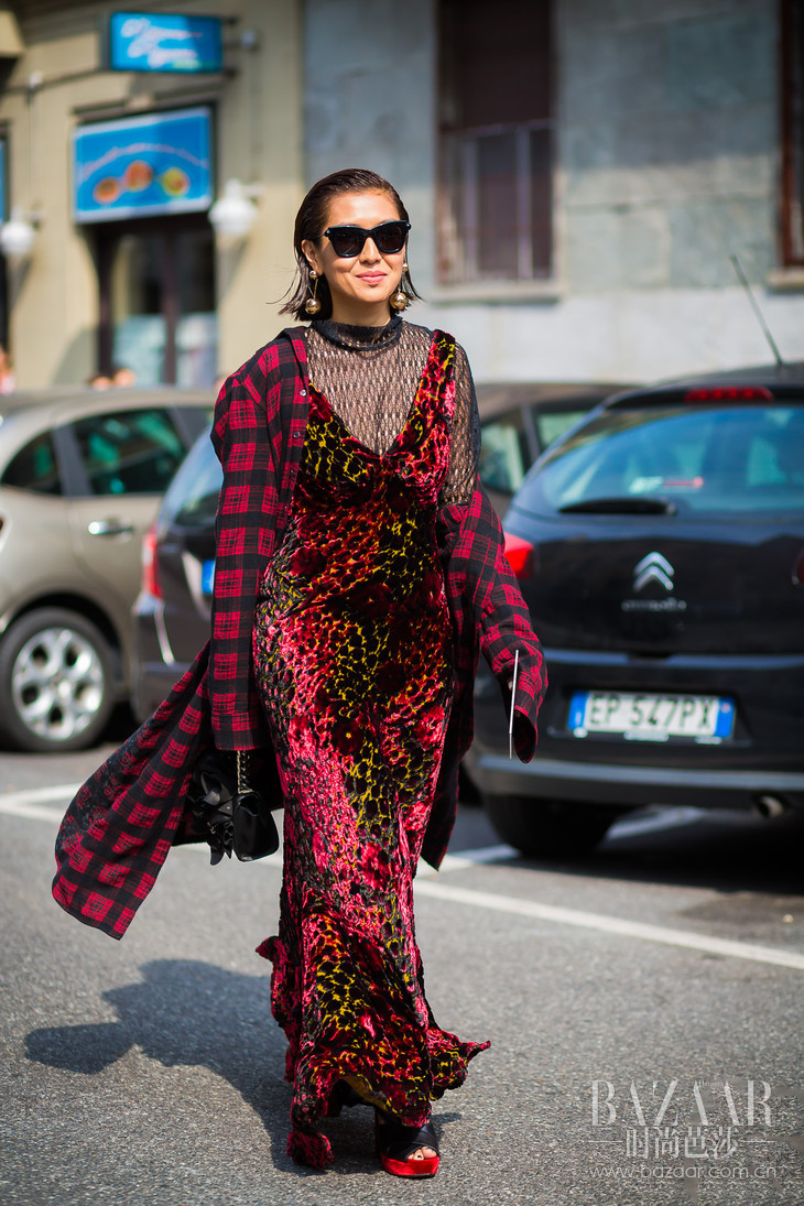 Liz-Uy-by-STYLEDUMONDE-Street-Style-Fashion-Photography0E2A7418-700x1050@2x