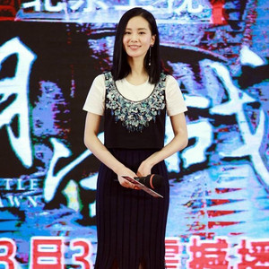 每日星范 | 刘诗诗 让她拥有九头身的秘密，是一条鱼尾裙！