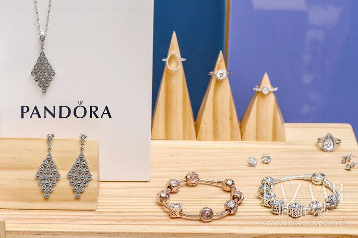 PANDORA 2017＾“ι”ϵ