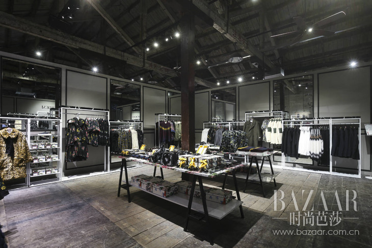 ERDEM x H&M SH EVENT-7