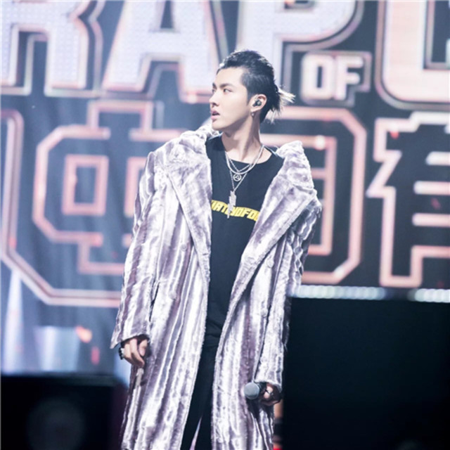 吴亦凡潘玮柏PGone霸气开唱 夏天最火热的有嘻哈又回来了!