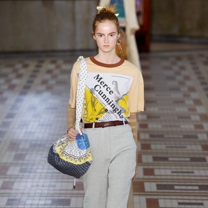 Acne Studios 2019ŮʿϵУĻϷеߡ