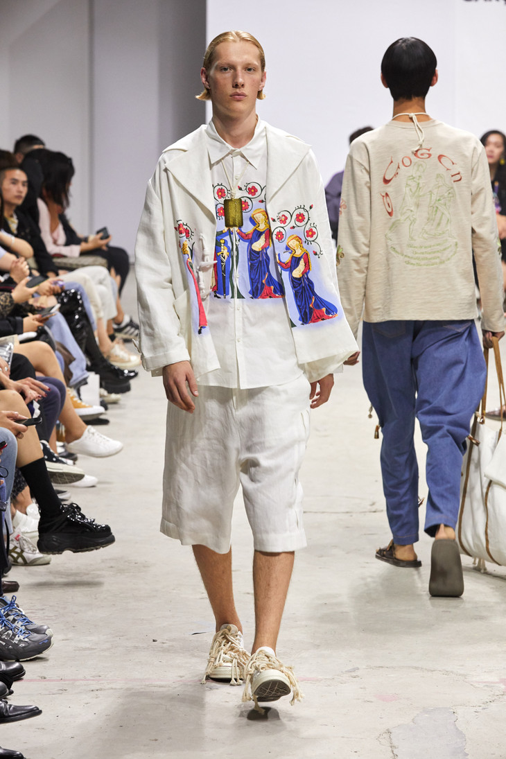 LOOK5