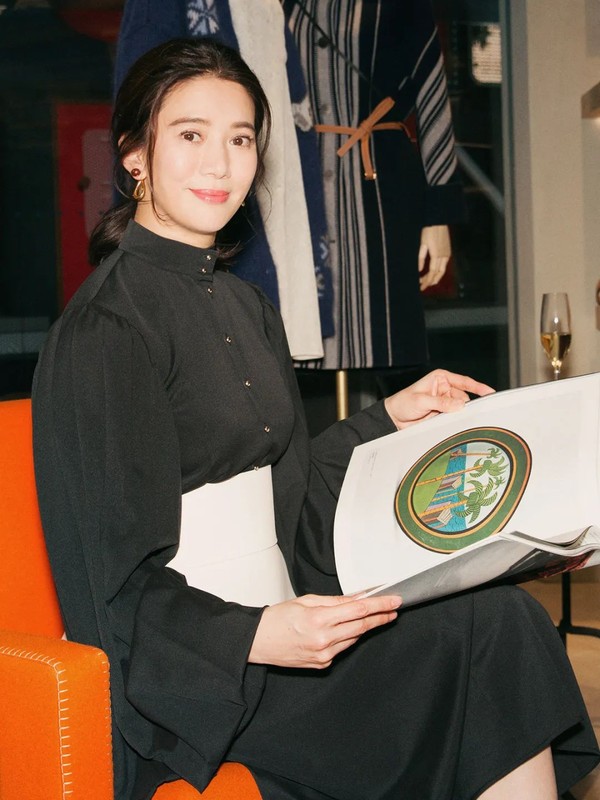李宇春新头衔真香!史上性价比最高的CHANEL单品要发售了!「每周时报」
