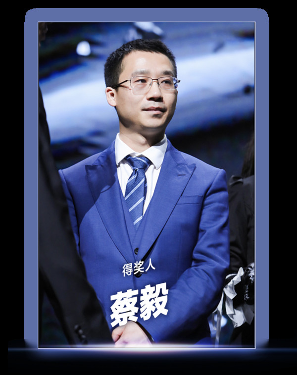 BAZAAR ICONS,致敬每一个光彩夺目的人生