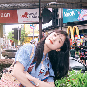 ǳϵķ磬ڴ˰칫