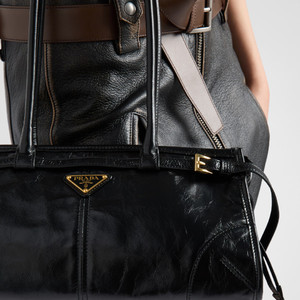 δȻ𣬱it bag³Ա