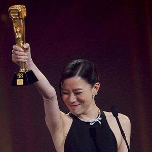 �ķ�TVB�Ӻ���ʫ��������ס����Ů����ҵ��