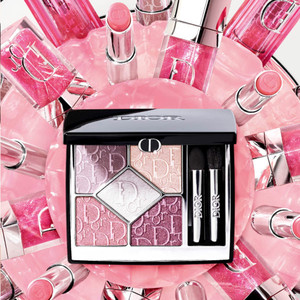 �ϰ¶����������ױ�� | �λ�ɫ�� ڹ�͹�ʻ���֮��